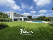 Casa en Alq. Temporario en Haras Santa Maria, Escobar,...