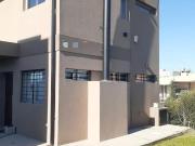 Casa en alquiler 2 Dormitorios 2 Baños Manuel B. Gonnet