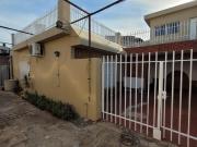 Casa en Alquiler 2 dormitorios patio terraza cochera...