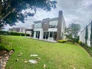 Casa en Alquiler 3 Dormitorios en Cumbayá Quito Ecuador