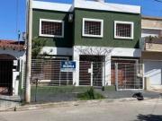 Casa En Alquiler 3dorm. BºJuniors