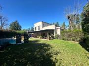 Casa en alquiler 4 ambientes El Molino Pilar