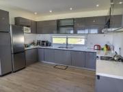 Casa en Alquiler, 4 Dormitorios, en Barrio San...