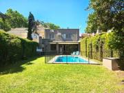 Casa en alquiler 5 ambientes Acassuso con pileta