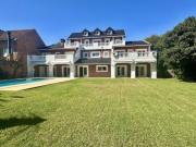 Casa en alquiler 600m2 4 dormitorios en La Horqueta,...