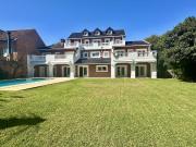 Casa en alquiler 600m2 4 dormitorios en La Horqueta,...