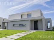 Casa en alquiler a estrenar en Pilará