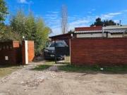 Casa en alquiler anual, 2 dorm. calle constancia c....