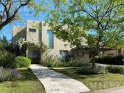 Casa en alquiler anual con muebles en el Barrio San...
