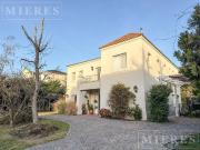 Casa en alquiler anual en Galapagos