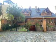 Casa en alquiler anual Martinez 4 dormitorios