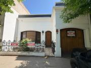 Casa en alquiler c/ cochera en Centro Oeste