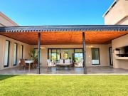 Casa EN ALQUILER CANTON NORTE HERMOSO JARDIN y PISCINA