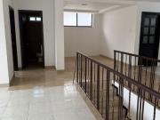 Casa en Alquiler – Colinas de los Ceibos, Guayaquil