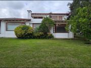 Casa en alquiler con BBQ, horno de pan y jardín – Santa...
