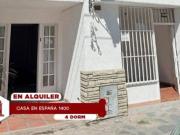 Casa en alquiler con local comercial en frente