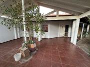 CASA EN ALQUILER DE 4 DORMITORIOS. B° LOS OLIVOS