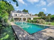 Casa en alquiler de 5 dormitorios en Ayres de Pilar.... Casa en alquiler de 5 dormitorios en Ayres de Pilar....