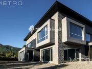 Casa en Alquiler de cuatro dormitorios, temporada...