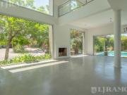 Casa en alquiler en Barrio Los Sauces