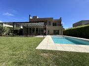 Casa en alquiler en Barrio Rumenco