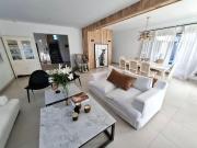 Casa en alquiler en Bella Vista