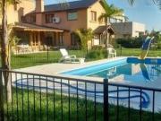 Casa en alquiler en Bella Vista