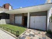 Casa en alquiler en Bernal