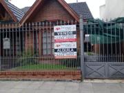 Casa en alquiler en Bernal Oeste