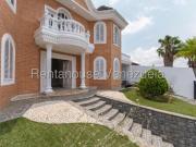 Casa en Alquiler en Caracas Los Naranjos del Cafetal...