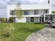 Casa en alquiler en Comahue Golf