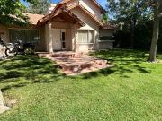 Casa en alquiler en Confluencia