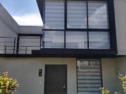 Casa en alquiler en Conocoto, Quito