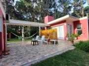 Casa en alquiler en Costa del Este, para 4 personas a...