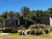 Casa en Alquiler en Costa Esmeralda, cercana al mar