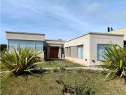 CASA EN ALQUILER EN COSTA ESMERALDA ECUESTRE 20