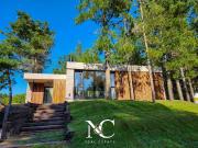 Casa en venta en Costa Esmeralda hormigón fondo libre