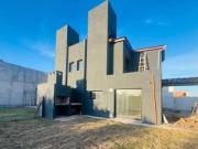 Casa en Alquiler en Docta Avenida