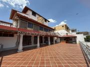 Casa en Alquiler en El Cafetal, Caracas