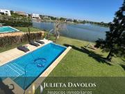 Casa en alquiler en El Canton Barrio Norte