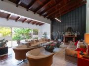 Casa en Alquiler en El Peñon, Caracas