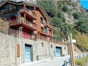 Casa en alquiler en Escaldes, les, de 630 m² 4...