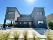 Casa en alquiler en Escobar