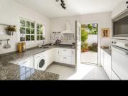 Casa en alquiler en Las Chapas, Marbella