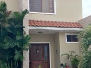 Casa en alquiler en Manta