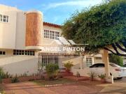 Casa en Alquiler en Maracaibo NORTE Zulia 150 m2. 3 hab