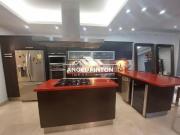 Casa en Alquiler en Maracaibo Zulia 450 m2. 6 hab