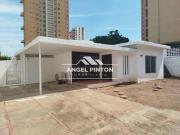 Casa en Alquiler en Maracaibo Zulia 840 m2. 4 hab