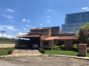 Casa en Alquiler en Parque Mirador, Valencia