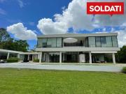 Casa en alquiler en Pilar